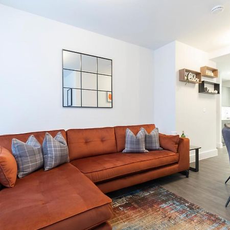Elliot Oliver - Luxury 2 Bedroom Regency Apartment With Parking & Ev Charger Cheltenham Zewnętrze zdjęcie