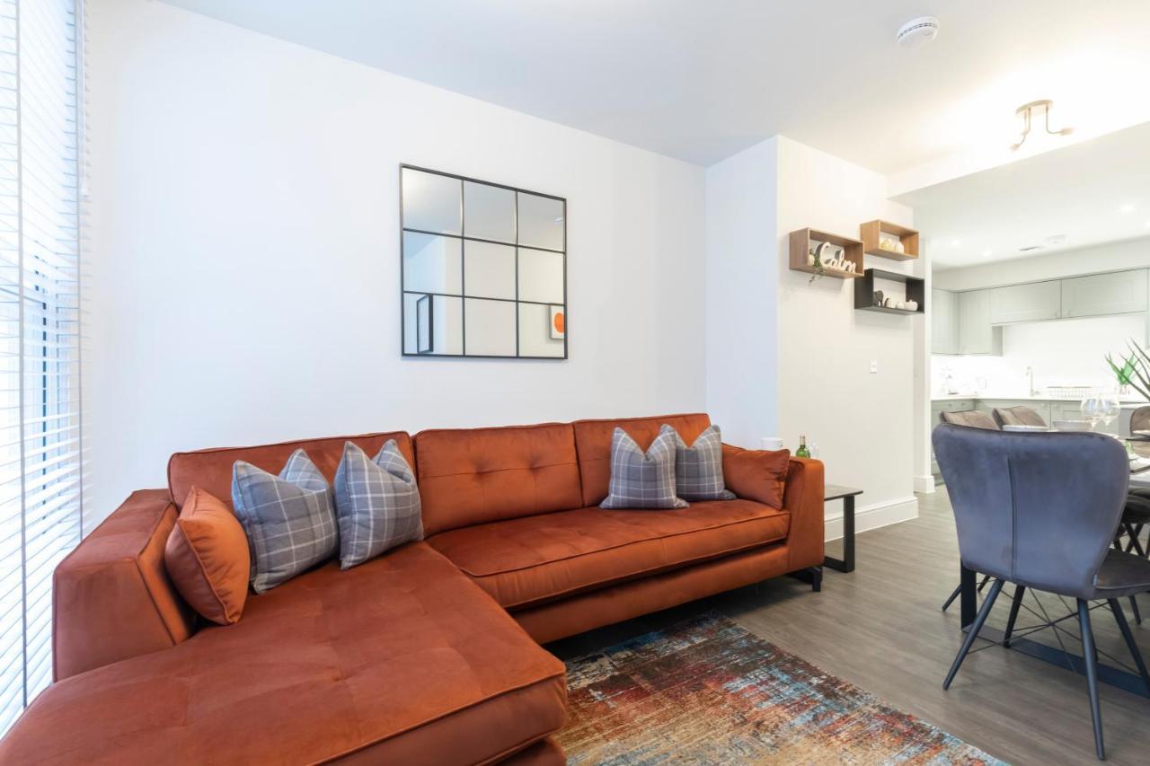 Elliot Oliver - Luxury 2 Bedroom Regency Apartment With Parking & Ev Charger Cheltenham Zewnętrze zdjęcie